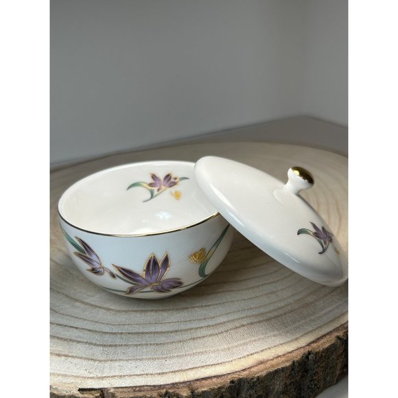 Porcelain Lidded Tea Cup or Trinket Dish Floral Butterfly Gold Accents - Picture 2 of 9